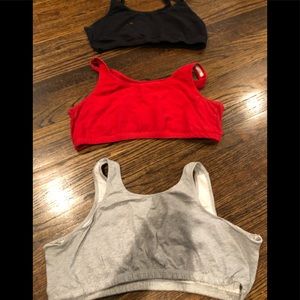 sports bra